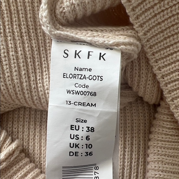 NWT SKFK Eloritza Cream Cotton Turtleneck Sweater Multicolor Sleeves Size 6 - Picture 7 of 12